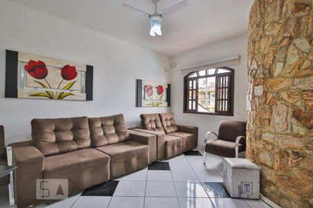 Sala de som e  Tv. de casa para alugar com 4 quartos, 280m² em Jardim Nordeste, São Paulo
