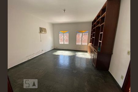 Sala de casa para alugar com 4 quartos, 300m² em Jardim Nova Europa, Campinas