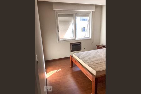 Dormitório de apartamento à venda com 2 quartos, 83m² em Mont Serrat, Porto Alegre