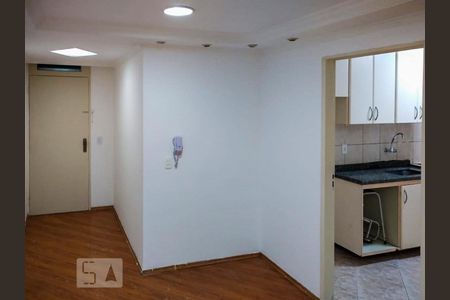 Entrada cozinha de apartamento para alugar com 2 quartos, 65m² em Vila Santa Teresa (zona Sul), São Paulo