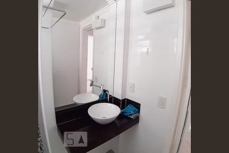 Banheiro de apartamento para alugar com 2 quartos, 60m² em Jardim Paulista, São Paulo