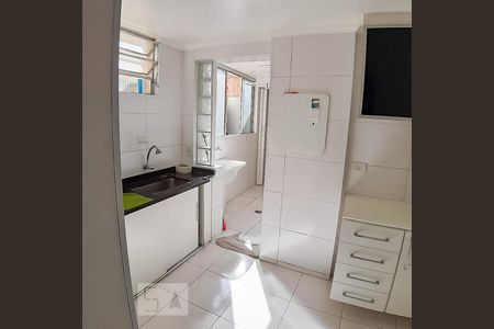 Cozinha de apartamento para alugar com 2 quartos, 60m² em Jardim Paulista, São Paulo