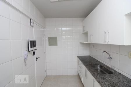 Cozinha de apartamento para alugar com 3 quartos, 80m² em Santa Cruz, Belo Horizonte