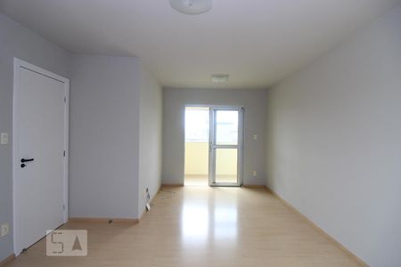 sala de apartamento para alugar com 3 quartos, 80m² em Santa Cruz, Belo Horizonte