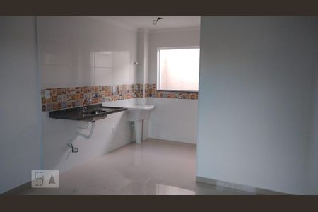 Cozinha de apartamento para alugar com 1 quarto, 35m² em Cidade Líder, São Paulo