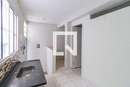 Cozinha de apartamento para alugar com 1 quarto, 35m² em Jaguaribe, Osasco