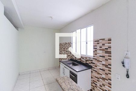 Cozinha de apartamento para alugar com 1 quarto, 35m² em Jaguaribe, Osasco