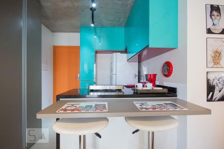 Cozinha de kitnet/studio para alugar com 1 quarto, 30m² em República, São Paulo