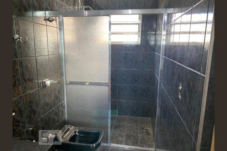 Casa à venda com 229m², 4 quartos e 2 vagas Casa à venda com 229m², 4 quartos e 2 vagasBanheiro 1 Suíte