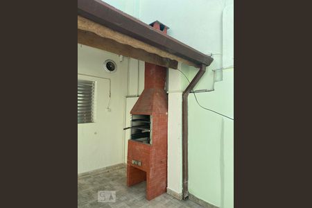 Casa à venda com 229m², 4 quartos e 2 vagas Casa à venda com 229m², 4 quartos e 2 vagasChurrasqueira