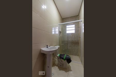 Banheiro de apartamento para alugar com 1 quarto, 30m² em Jaguaribe, Osasco