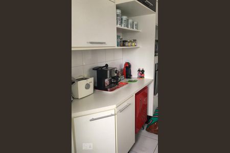 Cozinha de apartamento para alugar com 3 quartos, 109m² em Parque Industrial Tomas Edson, São Paulo