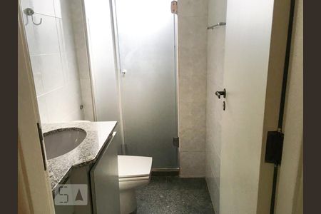 Banheiro da suíte de apartamento para alugar com 3 quartos, 82m² em Paraíso, São Paulo