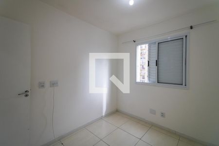 Quarto 1 de apartamento à venda com 2 quartos, 48m² em Vila Antonieta, São Paulo