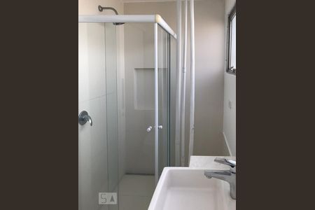 Banheiro de apartamento para alugar com 3 quartos, 120m² em Campo Belo, São Paulo