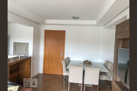 Sala de apartamento à venda com 2 quartos, 68m² em Petrópolis, Porto Alegre