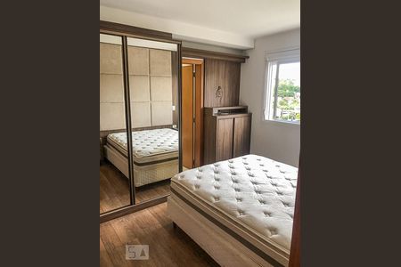 Dormitório de apartamento à venda com 2 quartos, 68m² em Petrópolis, Porto Alegre