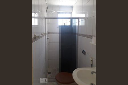 Banheiro de apartamento para alugar com 1 quarto, 40m² em Maracanã, Rio de Janeiro