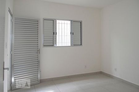 QUARTO 2 de casa para alugar com 2 quartos, 98m² em Parque Mandaqui, São Paulo