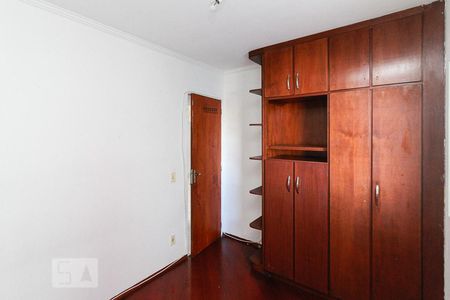 Quarto de apartamento para alugar com 2 quartos, 65m² em Vila Ivone, São Paulo