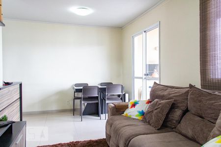 Sala de apartamento para alugar com 2 quartos, 50m² em Humaitá, Porto Alegre