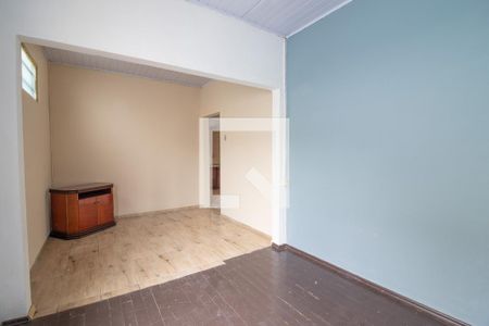 Sala de casa à venda com 5 quartos, 180m² em Sarandi, Porto Alegre