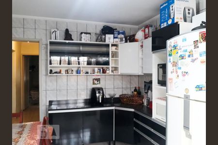 Cozinha de casa à venda com 2 quartos, 100m² em Vila Inglesa, São Paulo