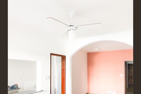 Sala  de casa à venda com 2 quartos, 150m² em Indianópolis, São Paulo