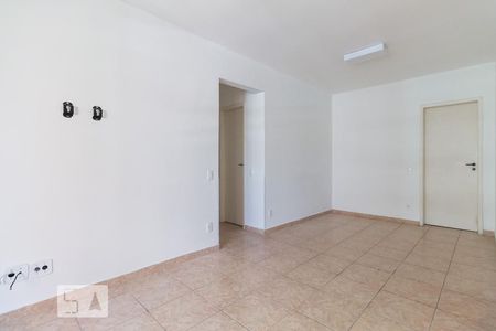 Sala de apartamento para alugar com 3 quartos, 85m² em Vila Zilda, São Paulo