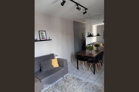 Sala de apartamento para alugar com 2 quartos, 60m² em Setor Negrão de Lima, Goiânia