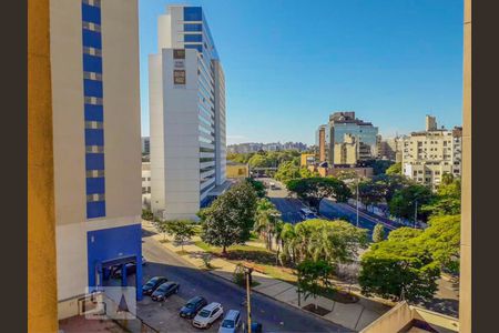 Vista de kitnet/studio à venda com 1 quarto, 27m² em Centro Histórico, Porto Alegre