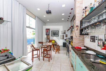 Casa para alugar com 470m², 3 quartos e 5 vagas Casa para alugar com 470m², 3 quartos e 5 vagasedícula