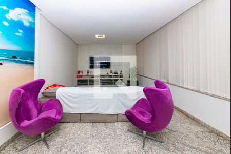 Sala de casa para alugar com 3 quartos, 470m² em Buritis, Belo Horizonte