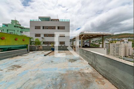 Casa para alugar com 470m², 3 quartos e 5 vagas Casa para alugar com 470m², 3 quartos e 5 vagasedícula