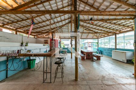 Casa para alugar com 470m², 3 quartos e 5 vagas Casa para alugar com 470m², 3 quartos e 5 vagasedícula