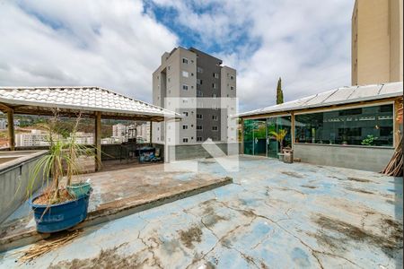 Casa para alugar com 470m², 3 quartos e 5 vagas Casa para alugar com 470m², 3 quartos e 5 vagasedícula