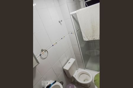 Banheiro de apartamento para alugar com 2 quartos, 62m² em Vila Galvão, Guarulhos