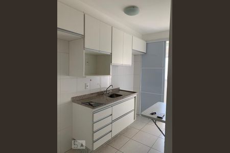 Cozinha de apartamento à venda com 2 quartos, 68m² em Santa Paula, São Caetano do Sul