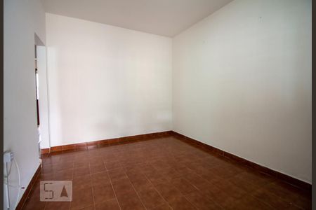 Sala de casa à venda com 2 quartos, 220m² em Rio Pequeno, São Paulo