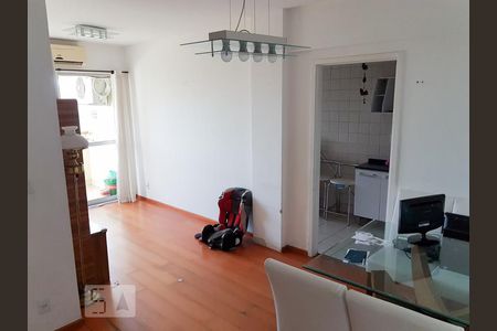 Sala de apartamento para alugar com 2 quartos, 97m² em Freguesia (jacarepaguá), Rio de Janeiro