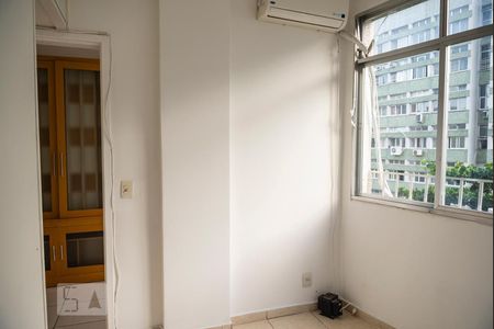 Quarto 1 de apartamento à venda com 2 quartos, 85m² em Copacabana, Rio de Janeiro