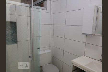 Banheiro de apartamento para alugar com 1 quarto, 40m² em Setor Central, Goiânia