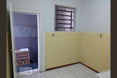 Cozinha de apartamento para alugar com 1 quarto, 40m² em Setor Central, Goiânia