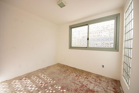 Quarto 4 de casa à venda com 4 quartos, 150m² em Auxiliadora, Porto Alegre