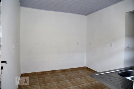 Cozinha de apartamento para alugar com 1 quarto, 25m² em Parque Pinheiros, Taboão da Serra