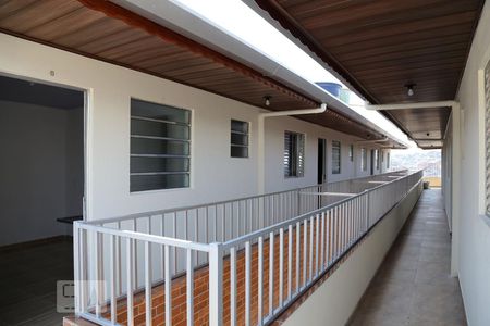 Área Externa de apartamento para alugar com 1 quarto, 25m² em Parque Pinheiros, Taboão da Serra