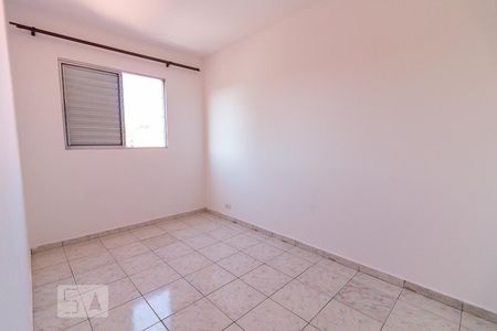 Quarto 2 de apartamento para alugar com 2 quartos, 56m² em Jardim Dourado, Guarulhos