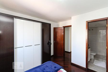 Suite de apartamento à venda com 3 quartos, 105m² em Jardim Anália Franco, São Paulo