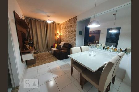 Sala de apartamento à venda com 2 quartos, 55m² em Pechincha, Rio de Janeiro