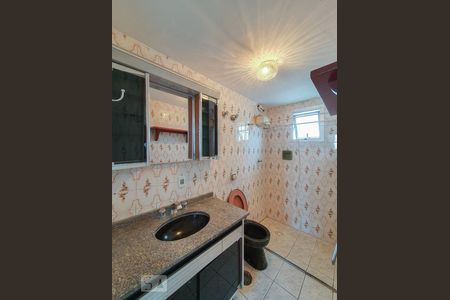 Banheiro de apartamento para alugar com 2 quartos, 57m² em Cambuci, São Paulo